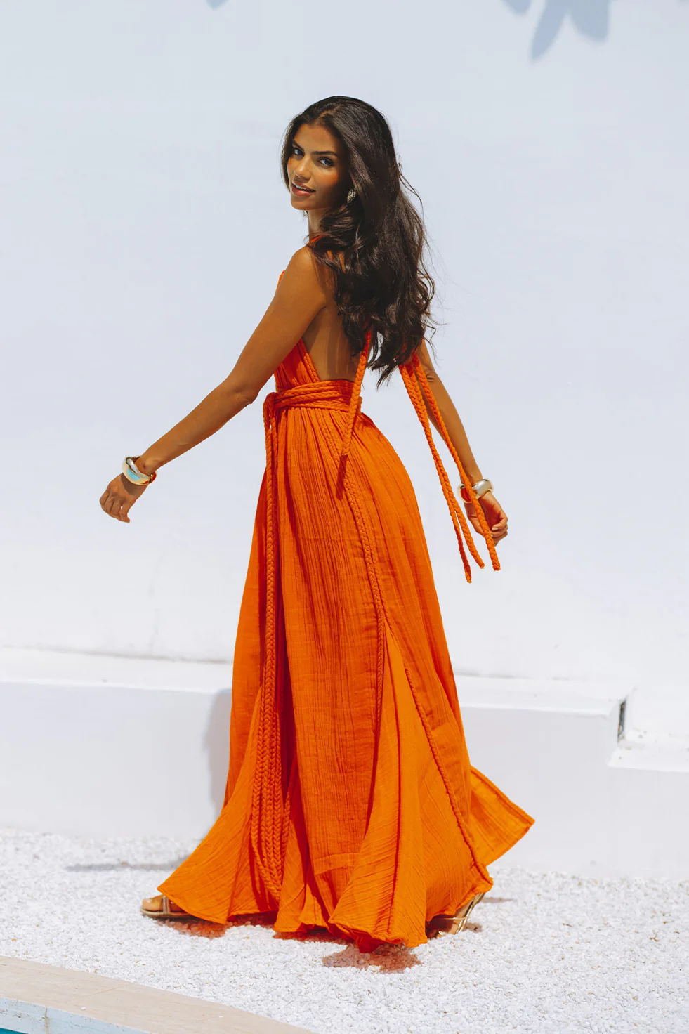 Dbvacay Backless with straps and flowing suitable for vacation Maxi Dress