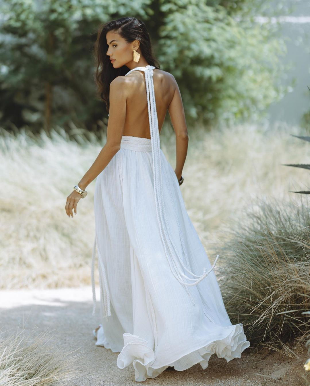 Dbvacay  Backless with straps and flowing suitable for vacation Maxi Dress
